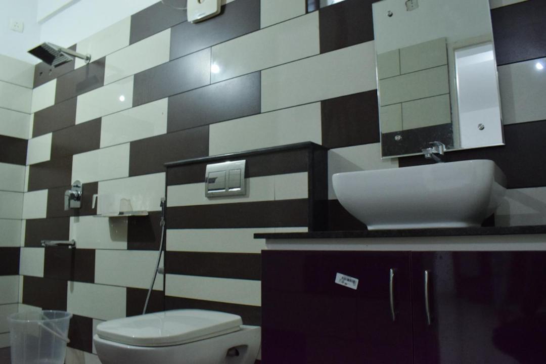 Raveendra Inn Калпетта Екстер'єр фото