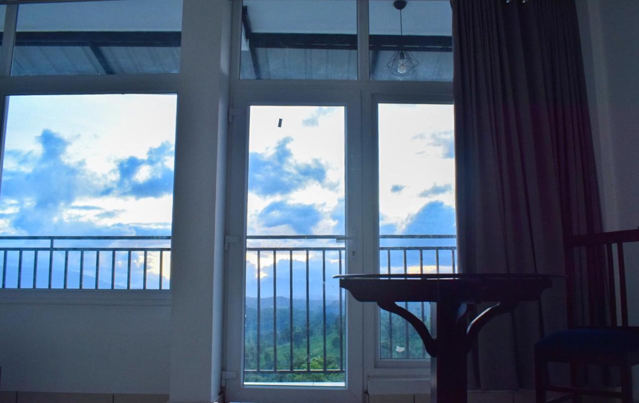 Raveendra Inn Калпетта Екстер'єр фото